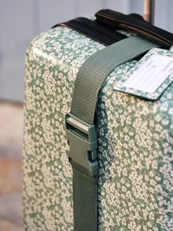 Søstrene Grene På Farten^Bagagerem