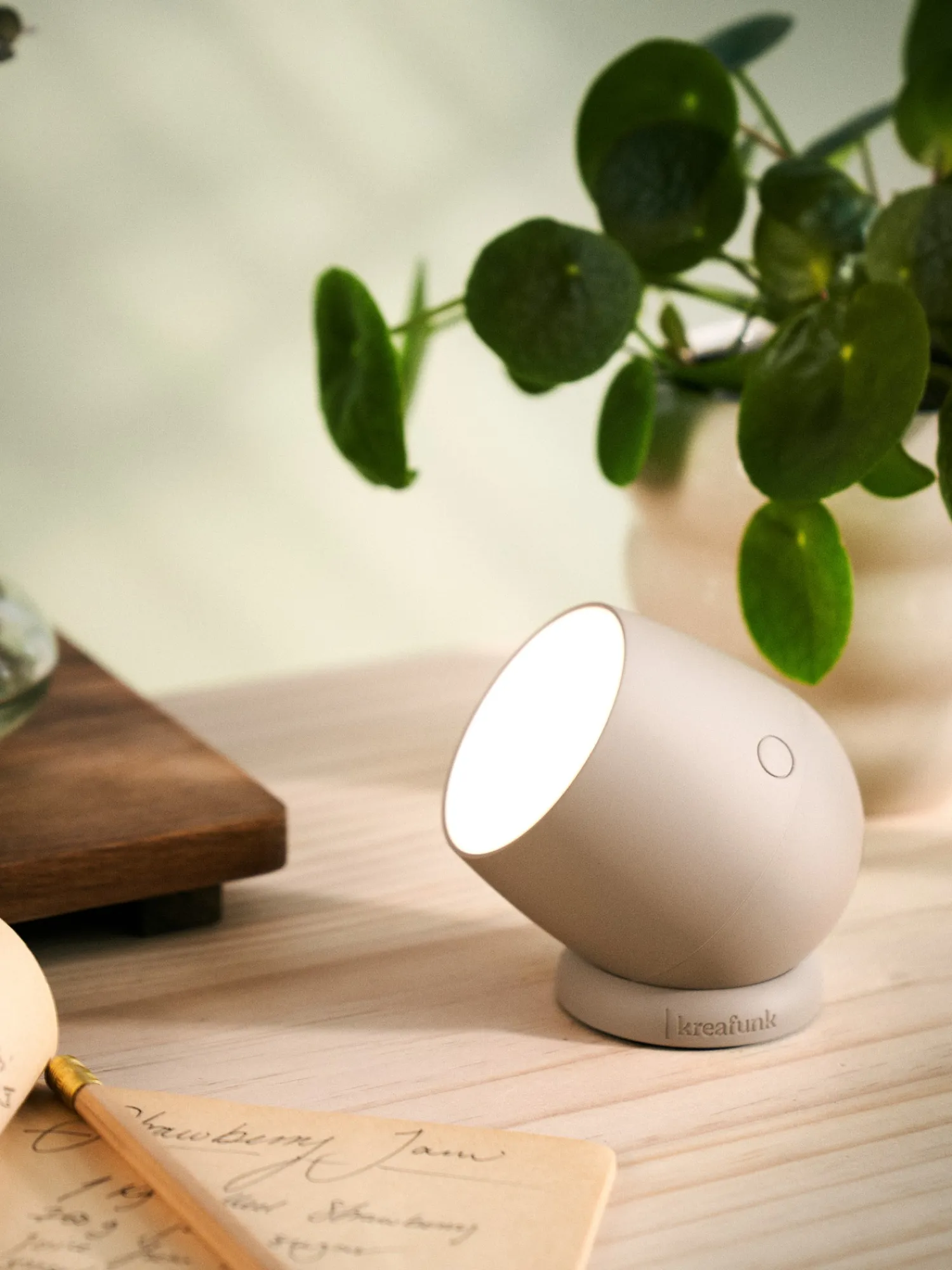 Søstrene Grene Lamper|Elektronik^Bordlampe