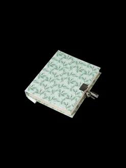 Søstrene Grene Papirvarer^Dagbog Med Lås 16,5 X 13