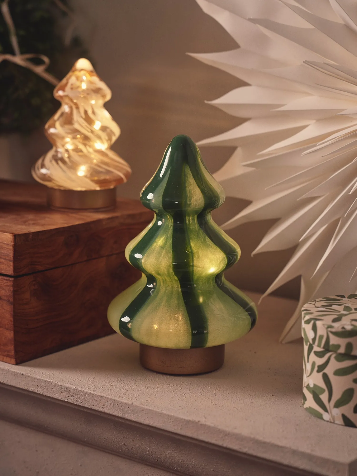 Søstrene Grene Julepynt|Dekoration^Dekorativt Træ Med LED-lys