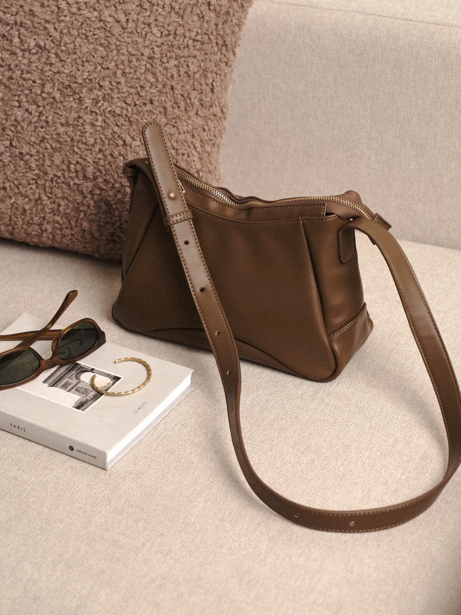 Søstrene Grene Tasker^Fjera-håndtaske