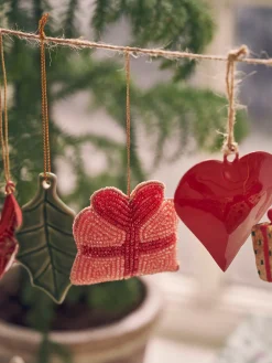 Søstrene Grene Juletræs­Pynt|Dekoration^Gave Med Perleornament