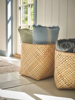 Søstrene Grene Kurve^Kurv