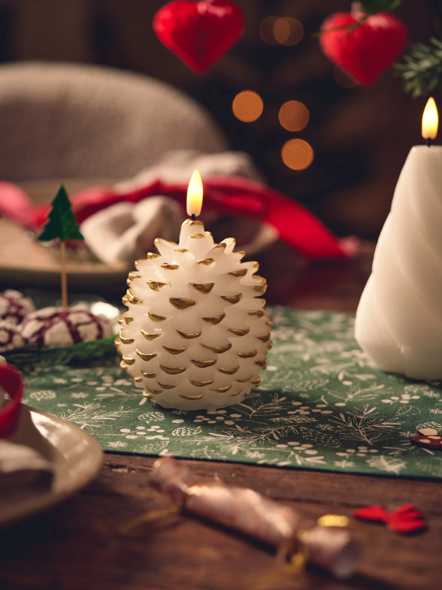 Søstrene Grene Julelys|Lys^LED-stearinlys 13 Cm