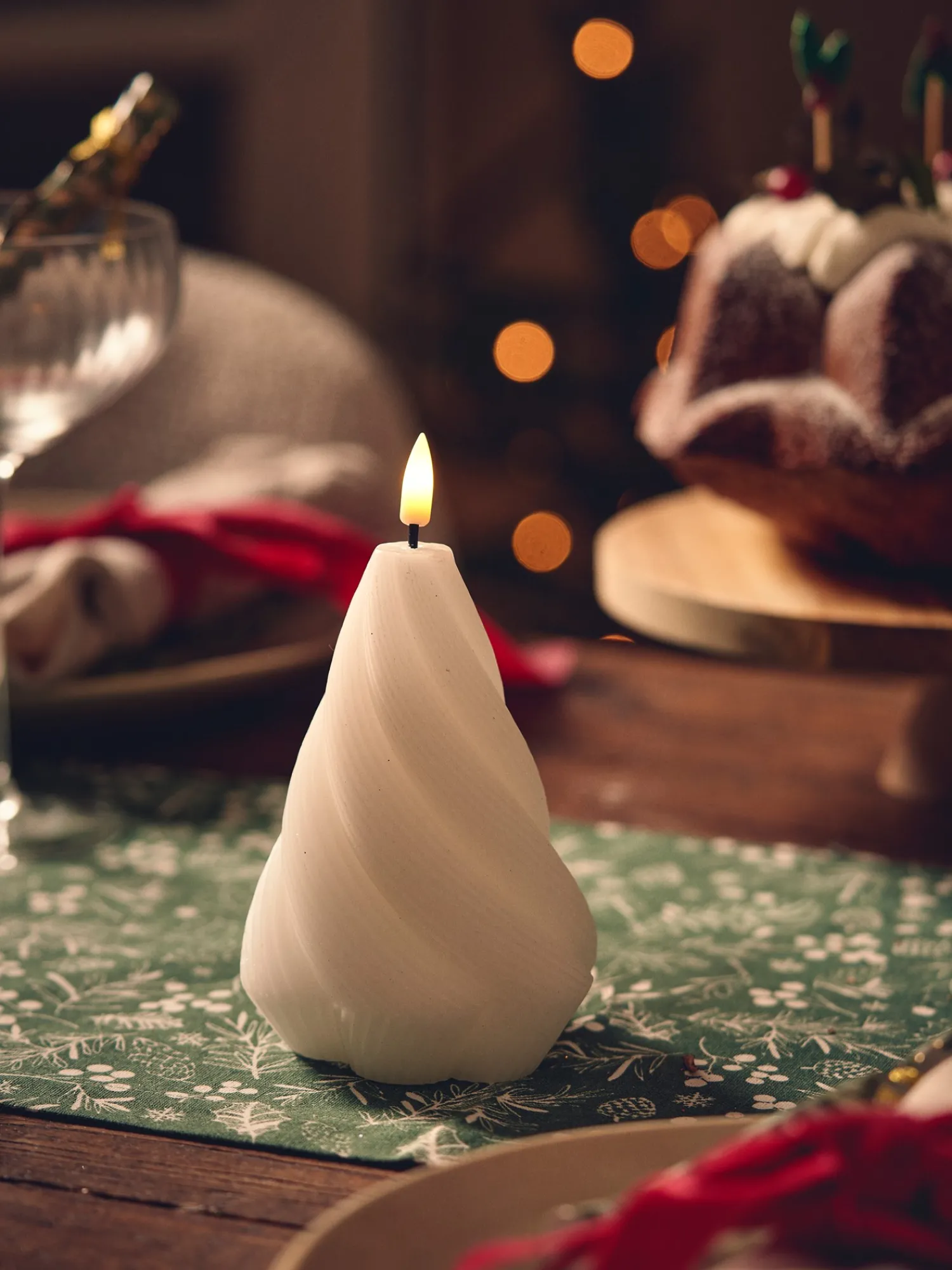 Søstrene Grene Julelys|Lys^LED-stearinlys 12,5 Cm