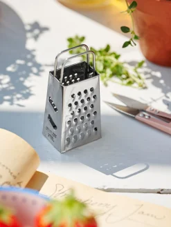 Søstrene Grene Køkkentilbehør^Mini Rivejern