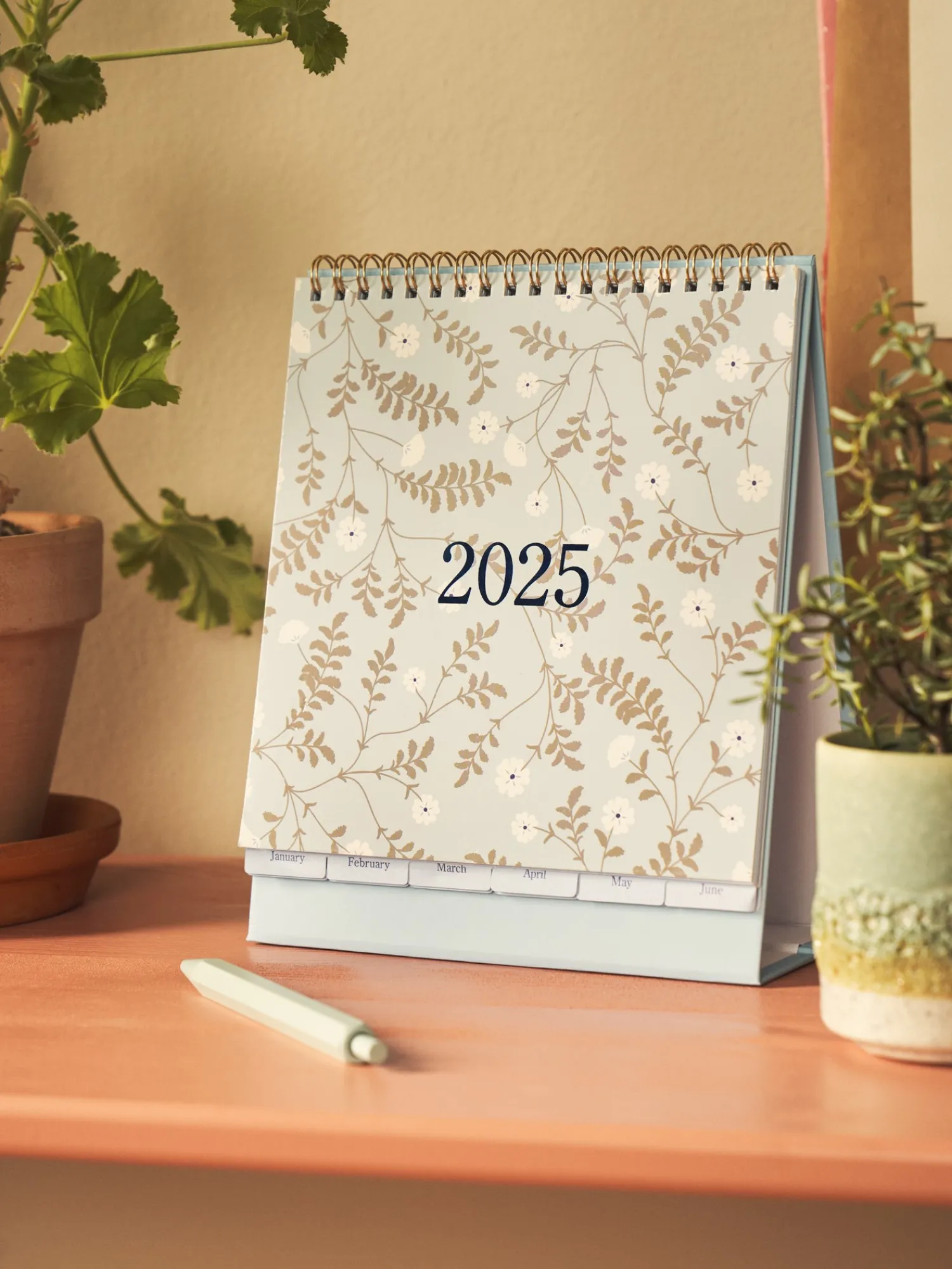 Søstrene Grene Papirvarer^Månedskalender Til Skrivebordet