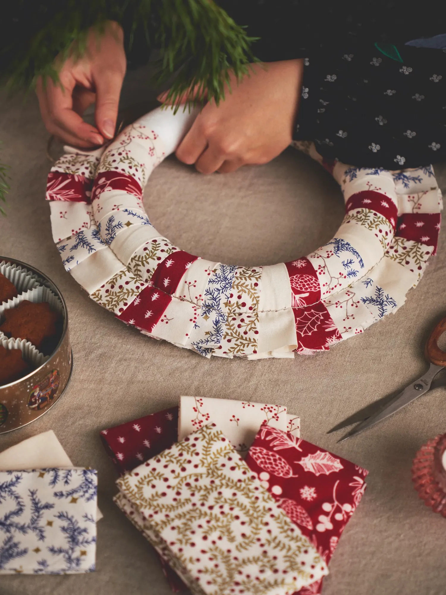 Søstrene Grene JuleIndpakning|Tekstiler^Patchworkstof
