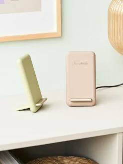 Søstrene Grene Elektronik^ReCHARGE