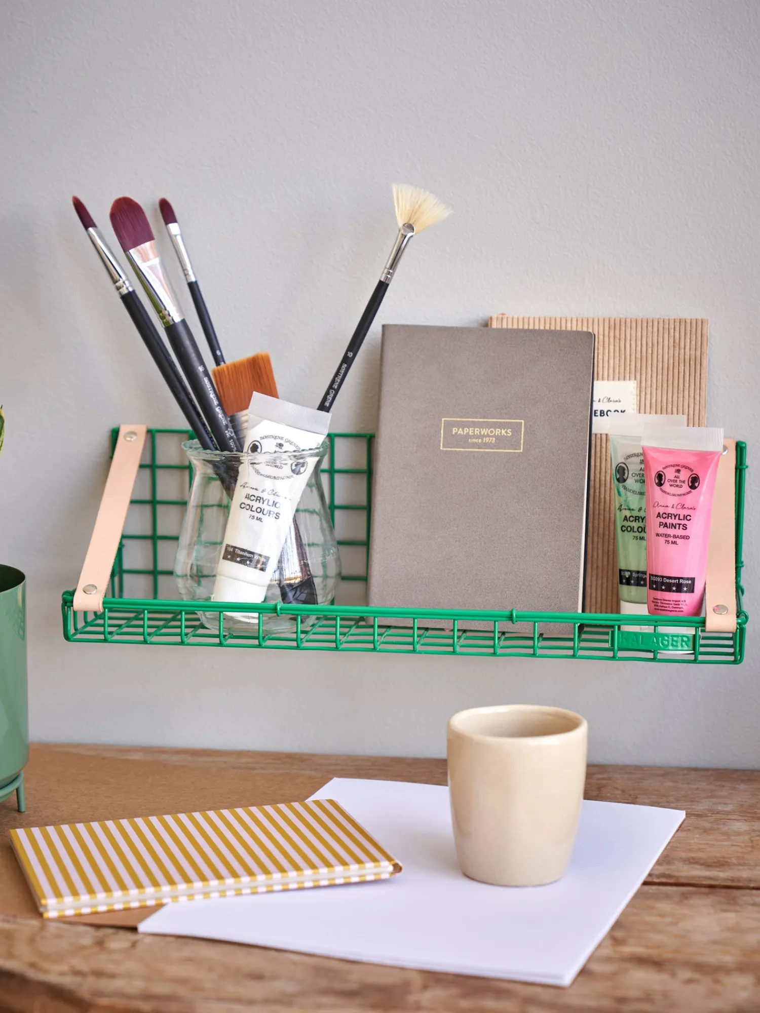 Søstrene Grene Hylder^SHELF Hylde