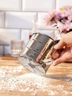 Søstrene Grene Bageartikler^Sigte