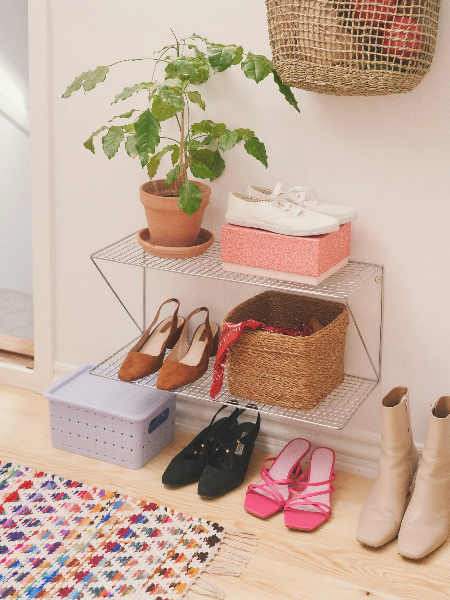 Søstrene Grene Hylder^Skohylde