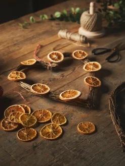 Søstrene Grene Julepynt|Dekoration^Tørrede Appelsinskiver