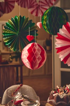 Søstrene Grene Julepynt|Festpynt^Vaffelmønstrede Pomponer